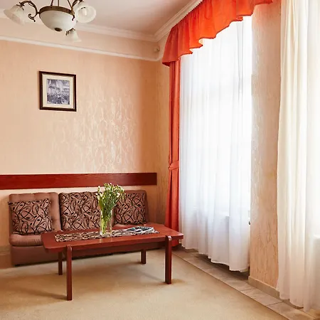 Astoria Hotel