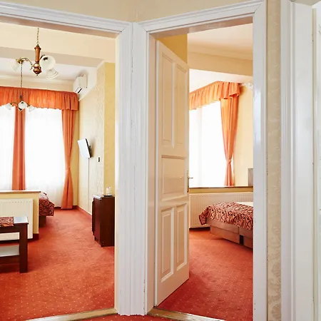 Astoria Szálloda 3*
