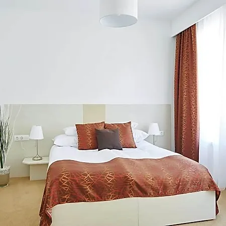 Otel Astoria 3*