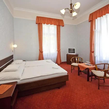 Отель Astoria