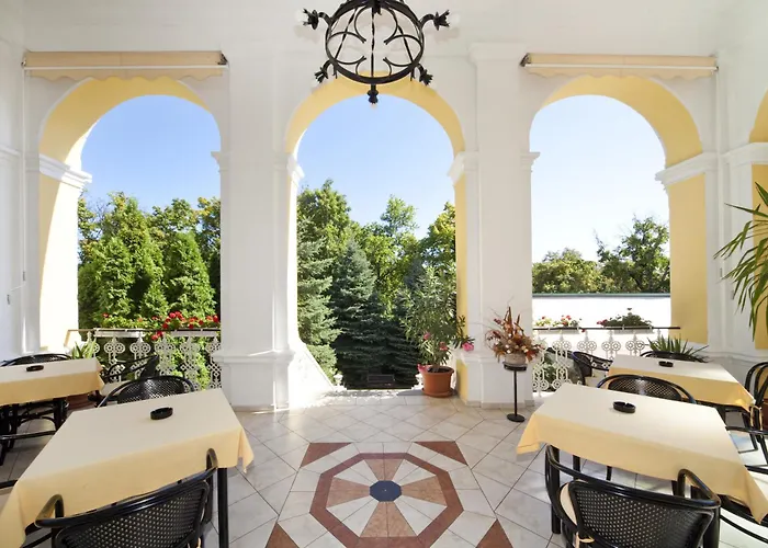 Szálloda Astoria 3*